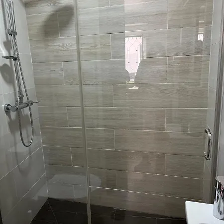 Casinha De Sao Pedro * Peniche