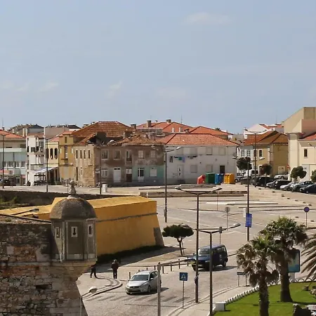 Casinha De Sao Pedro Appartamento *