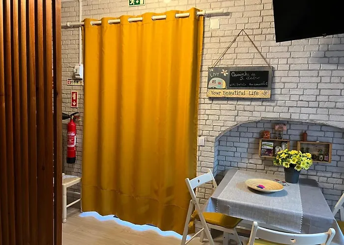 Casinha De Sao Pedro * פניש